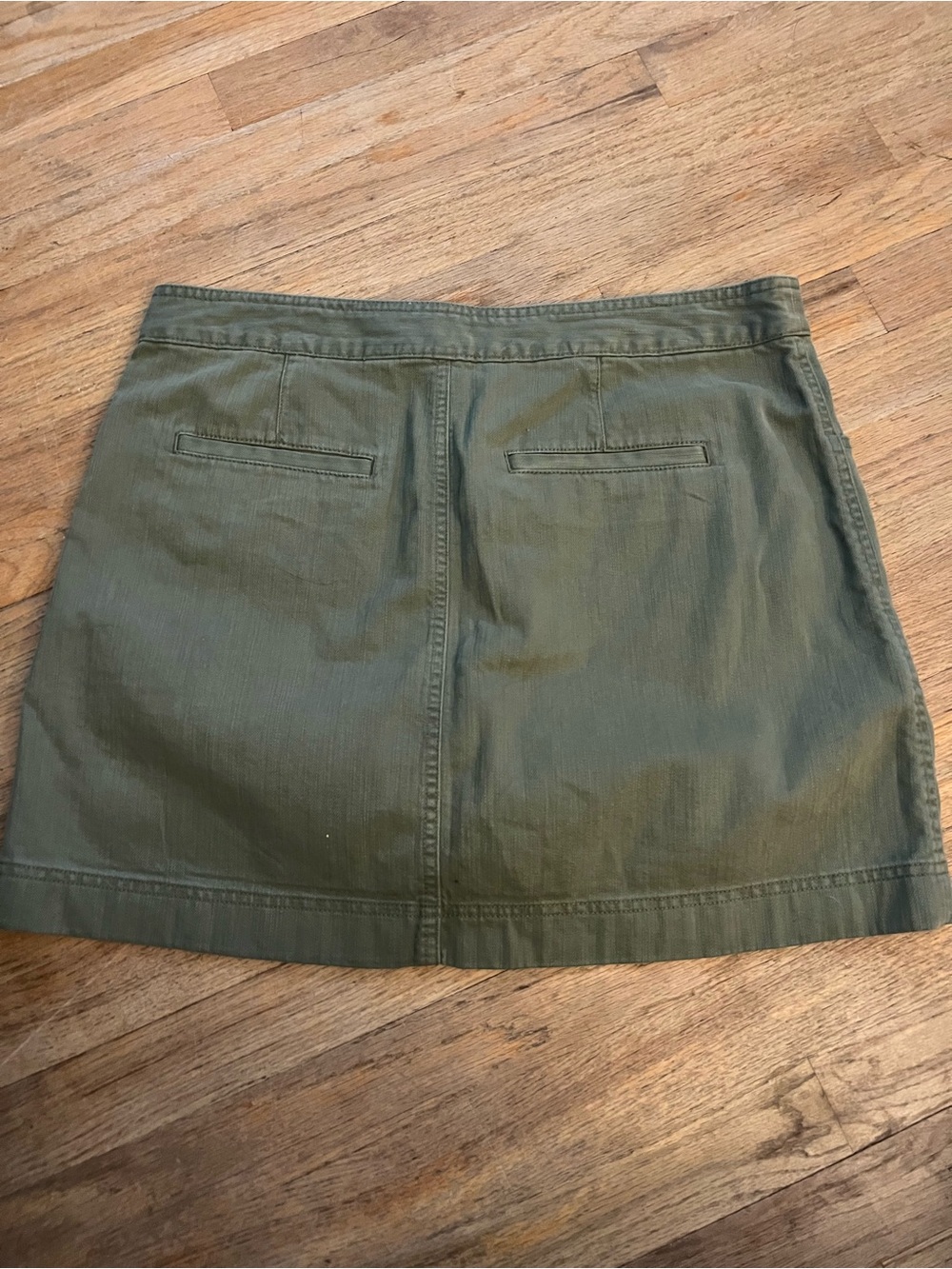 GAP Olive Green Button-Front Mini Skirt - Picture 3 of 4